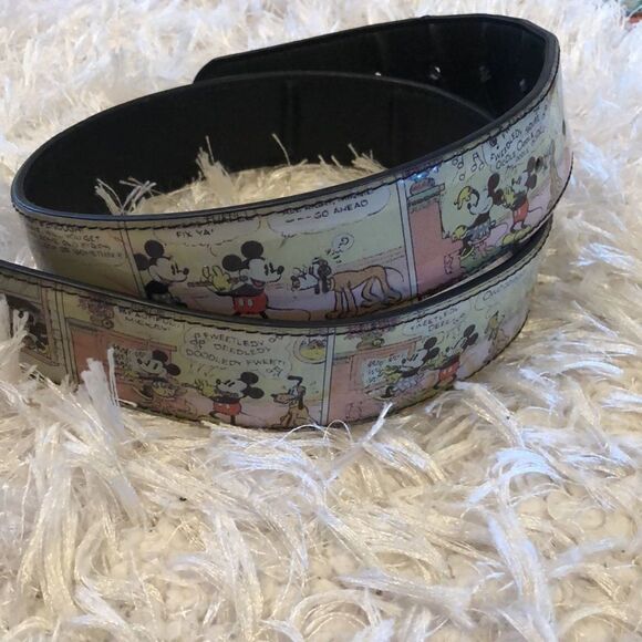 Vintage Women's Disney Mickey Comic Strip Belt Old Style Mickey Mouse 30"-35" - Picture 2 of 10